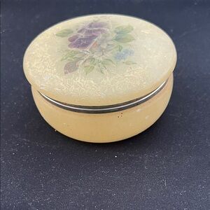 Floral Round Trinket Box